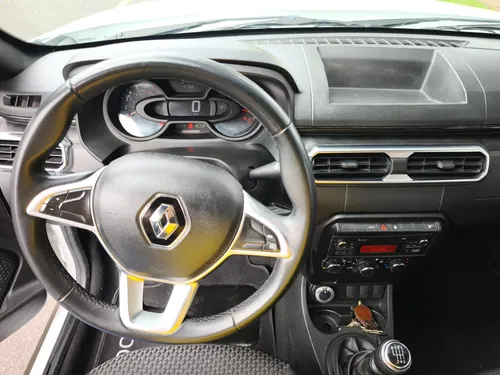 Renault Duster Oroch 2.0 Intens