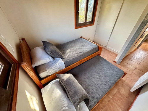 Casa Céntrica En Maitencillo 2 Pisos, Patio Amplio, Opción