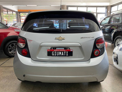 Imagen 5 de 13 de Chevrolet Sonic 1.4 Lt C/gnc. Año 2012