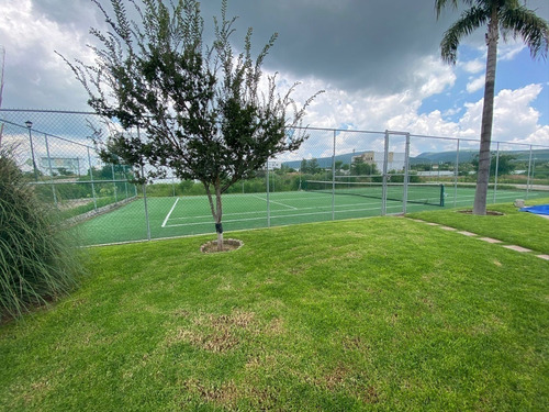 Terreno En Venta En Ciudad Maderas A Unos Metros De Casa Club En León Guanajuat
