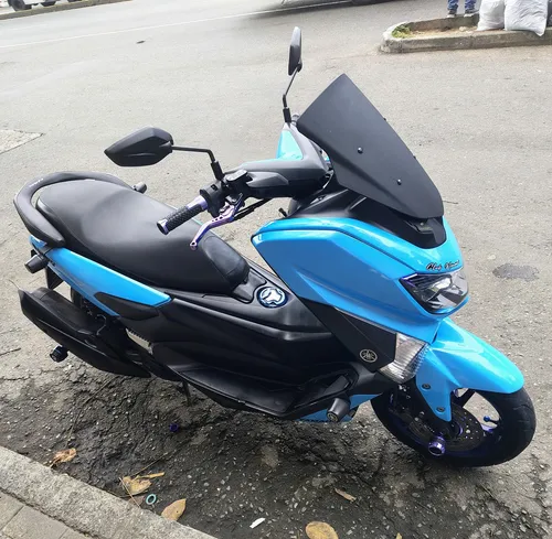 Yamaha Nmax Modelo 2021, Color Personalizado Azul Cielo.
