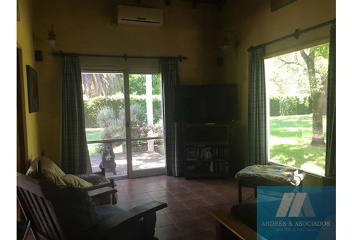 Imagen 3 de 11 de Venta Casa B° San Ignacio, San Miguel