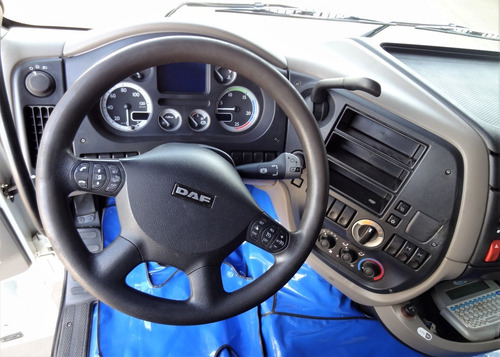 Daf Xf 105 510 6x4 Ano 2016/16 Bug Leve Automático