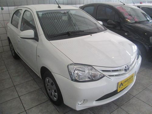 Toyota Etios 1.3 16v X 5p