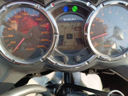 Imagen 7 de 7 de Suzuki Vstrom