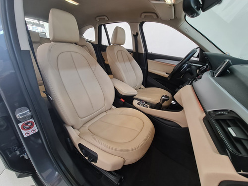 Imagem 11 de 15 de Bmw X1 2.0 Turbo Active Flex 2018 Cinza Interior Caramelo