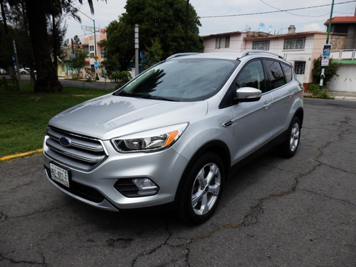 Imagen 8 de 15 de Ford Escape 2017 Ecoboost