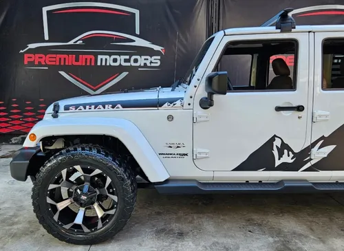 Jeep Wrangler 3.7 Unlimited Sahara 3.6 4x4 At