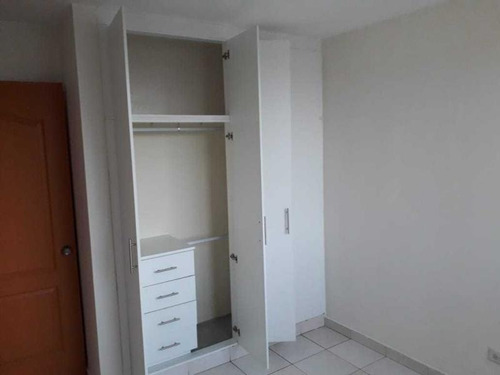 Imagen 8 de 14 de Venta De Apartamento Acogedor En Ph Colonial Tower 20-3602