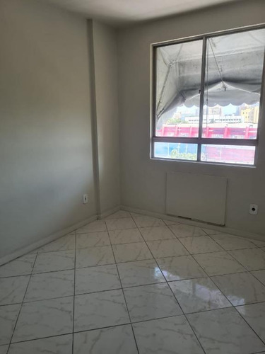 Apartamento Em São Lourenço, Niterói/rj De 60m² 2 Quartos À Venda Por R$ 230.000,00 - Ap692602
