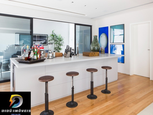 Imagem 11 de 30 de Casa Para Venda Com Projeto Do Arquiteto Leonardo Mancenido. Dispõe De Área Externa Com Paisagismo, Raia Climatizada E Salão De Jogos. - 0100969 - 69844795