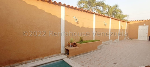 Imagen 22 de 30 de Casa En Venta En La Piedad Cabudare Excelentes Espacios Y Piscina Gabriela. C #22-25036