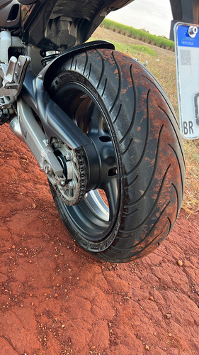 Hornet 600cc Preta Com Dourado