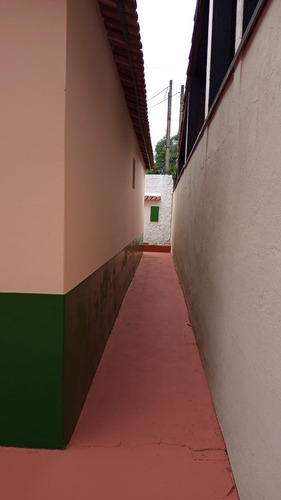 Imagem 13 de 22 de Chácara 300m2, Rico Em Água Com Rio No Fundo, Casa Sede 85m2, 2 Dormitórios, 1 Banheiro, Ótima Localização, Churrasqueira - Ch00285 - 71019202