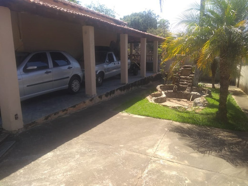 Chacara 1000m2 Casa 225m2 Toda Avarandada Casa 225m2 2 Dorms,sala,copa,cozinha,banheiro,piscina,fonte,de Agua,2 Vagas Cobertas, - Ch00045 - 69233528