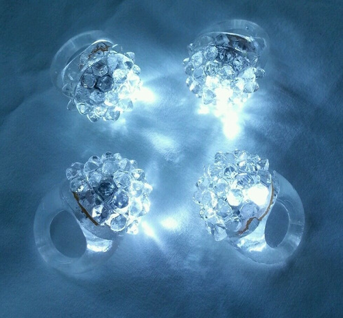 20 Anillos Luminosos De Goma Con Luz Led Blanca Batucada Color Transparente