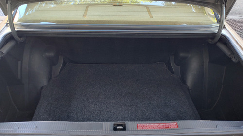 Mercedes Benz 190 E Automático 1084