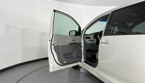 Imagen 3 de 15 de 47478 - Toyota Sienna 2014 Con Garantía At
