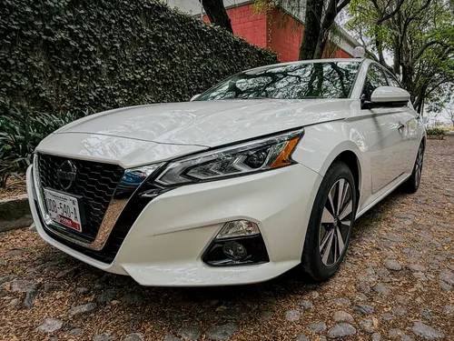 Nissan Altima 2.5 Advance Cvt