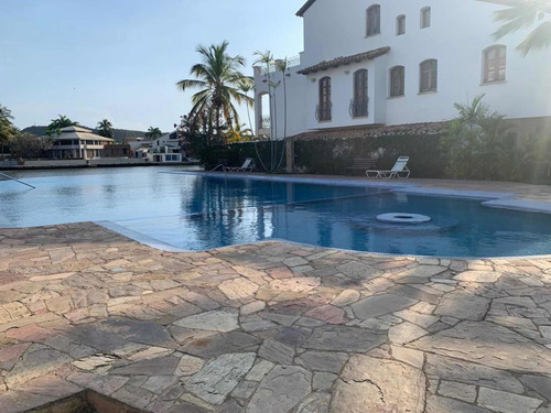 Imagen 15 de 21 de En Alquiler, Hermosa Casa,ubicada En Pueblo Viejo