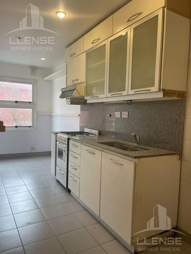 Departamento 4 Ambientes Con Cochera En Venta - Alquilado Hasta Enero 2027 - Torres De Fierro - Bernal