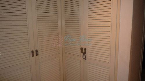 Apartamento En Mansa, 2 Dormitorios *- Ref: 859