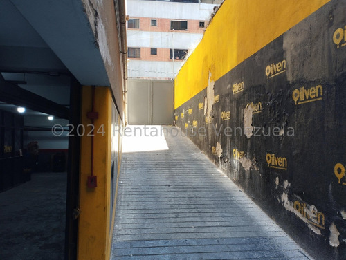 Estupendo Fondo De Comercio En Venta Taller Mecanico Con Excelente Ubicación Sabana Grande