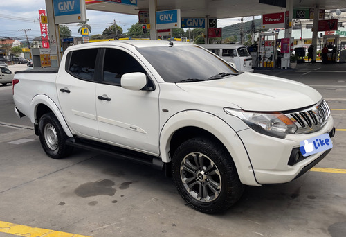 Mitsubishi L200 2.4 Triton Sport Gl Cab. Dupla 4x4 4p