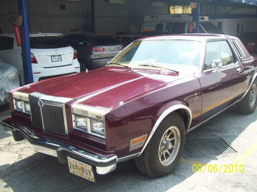 Par De Ventanillas. Chrysler Lebarón 1981 2 Ptas 