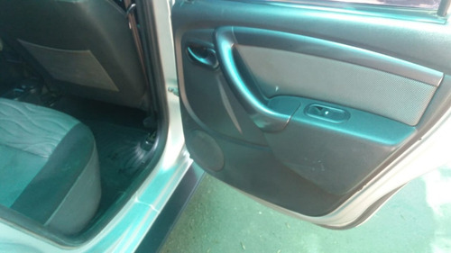 Renault - Duster Luxe 2.0 4x4