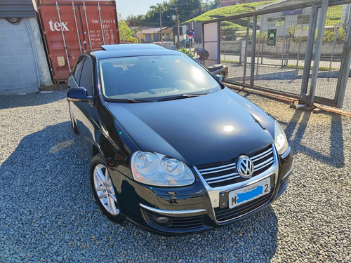 Volkswagen Jetta 2.5 4p