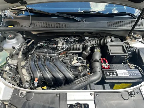 Renault Stepway 1.6 Intense Automática