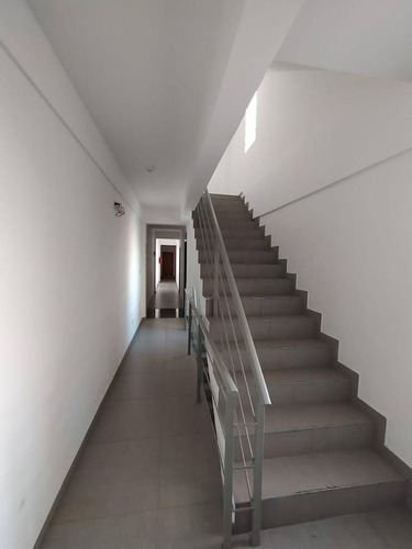 Imagen 6 de 18 de Departamento - Villa Luzuriaga