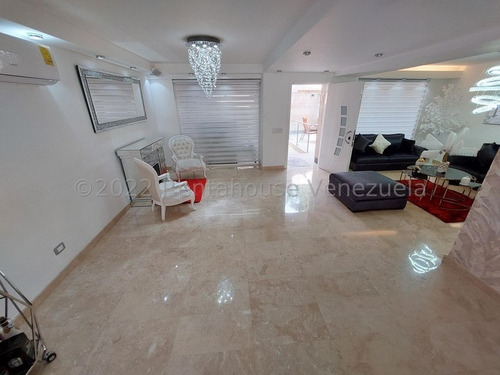 Imagen 8 de 23 de Casa En Venta Mls #22-17329 - Laura Colarusso