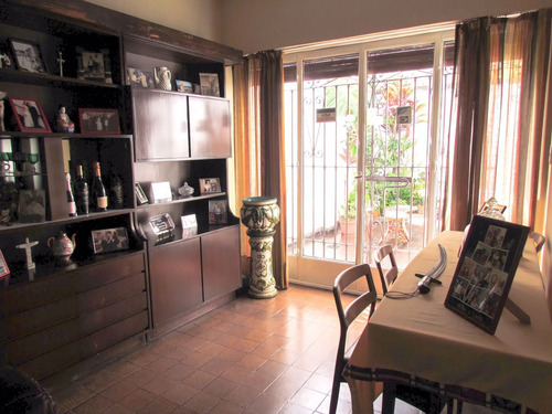 Imagen 4 de 30 de Venta Moron Centro Duplex 5 Amb Patio Y Parrilla
