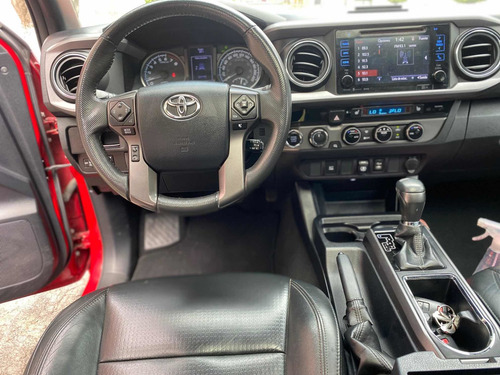 Imagen 12 de 15 de Toyota Tacoma 2018 3.5 Edición Especial 4x4 At