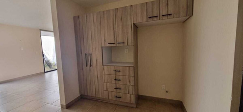 Casa En Renta En Zibatá