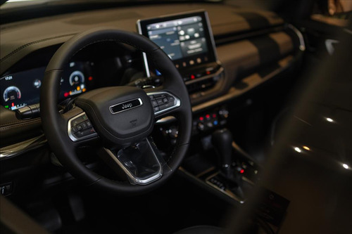 Jeep Compass 2.0 HURRICANE 4 TURBO GASOLINA OVERLAND AT9