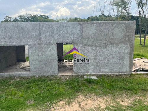 Se Vende Casa A Terminar En Barrio Privado Punta Ballena