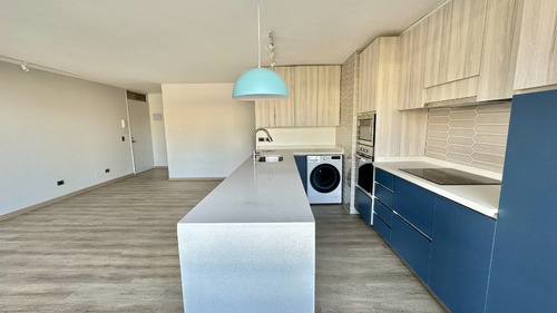 Imagen 9 de 12 de Espectacular Departamento 2d+2b Recién Remodelado