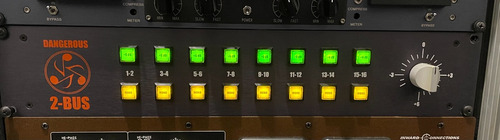 Summing Box Dangerous Music 2-bus 16x2 (Usado)