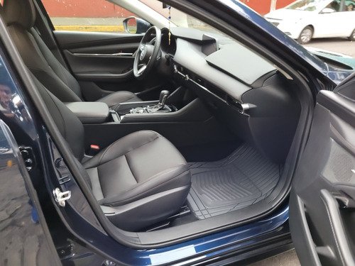 Mazda 3 Gran Touring Sedan 2023