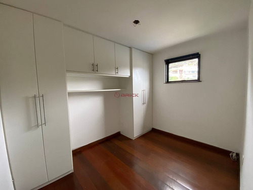 Imagem 13 de 30 de Cobertura Duplex Com 5 Dormitórios Em Agriões - Teresópolis/rj. - Co00052 - 32581226