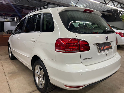 Volkswagen Spacefox 1.6 Trendline Total Flex 5p