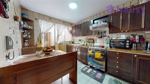 Tour Virtual // Av. El Bosque Sur (71809)