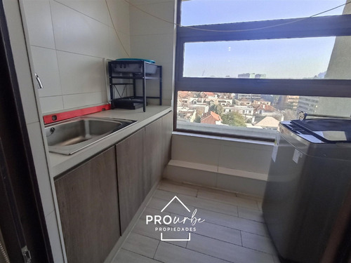 Departamento Arriendo 3 Dorm, Providencia, 2 Estacionamiento