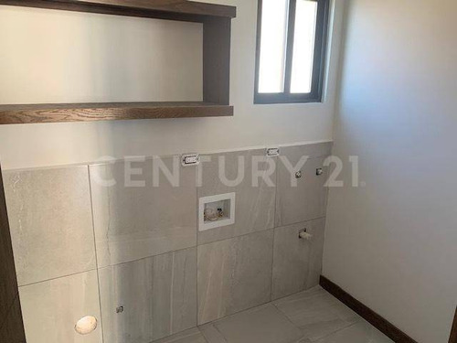 Imagen 9 de 14 de Se Vende Departamento Fracc. Bahias