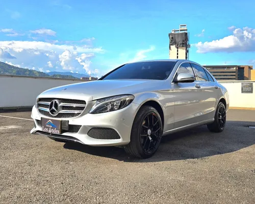 Mercedes Benz Avantgarde C180 2017 At 1.6t Kms 108.200 Sura