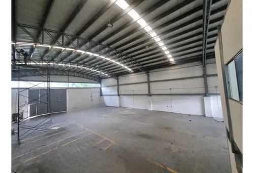 Bodega En Arriendo Variante De Caldas
