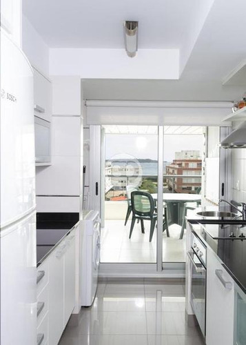 Apartamento En La Mansa.